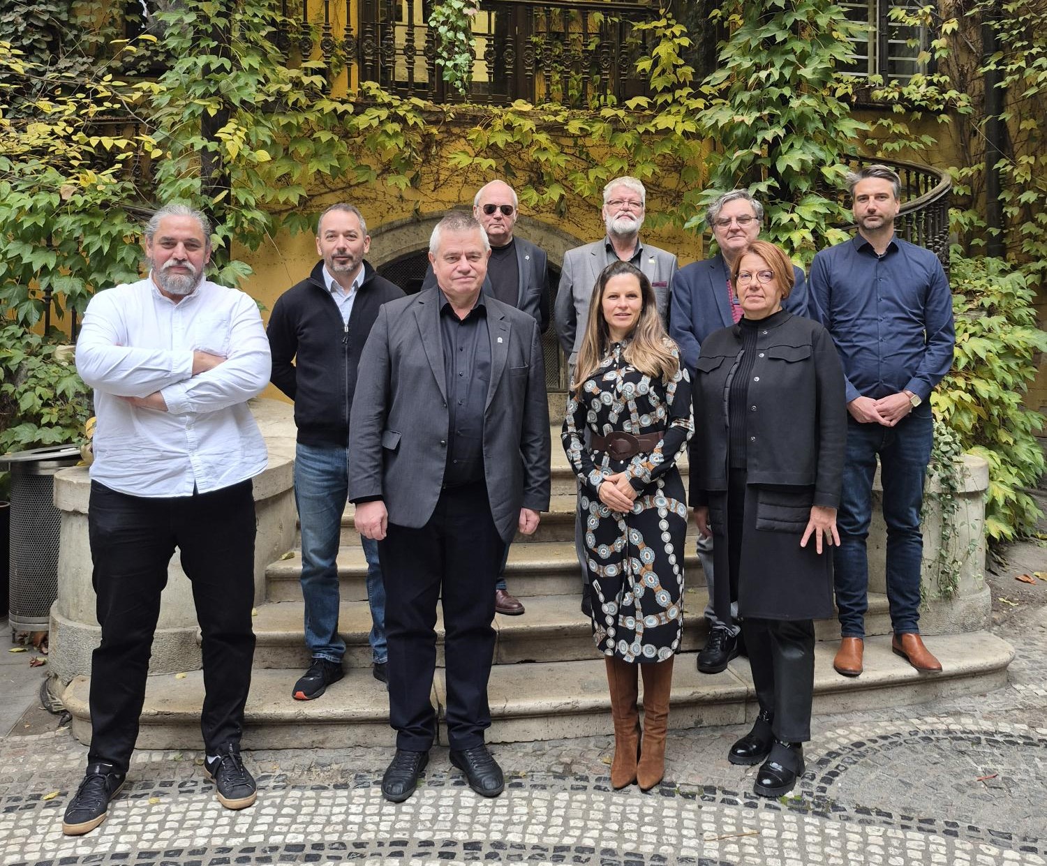 Alakuló ülések a MÉK székházában