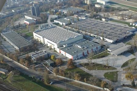 Az egyszerű bejelentéstől (300 m²) a közbeszerzésig