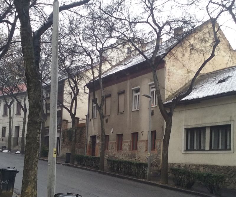 7625 Pécs, Hunyadi János utca 46.
