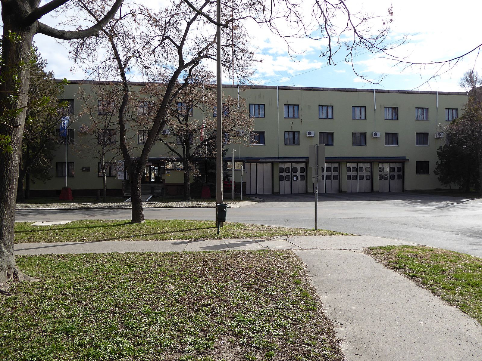 7100 Szekszárd, Mikes utca 16-22. Hrsz.: 3973