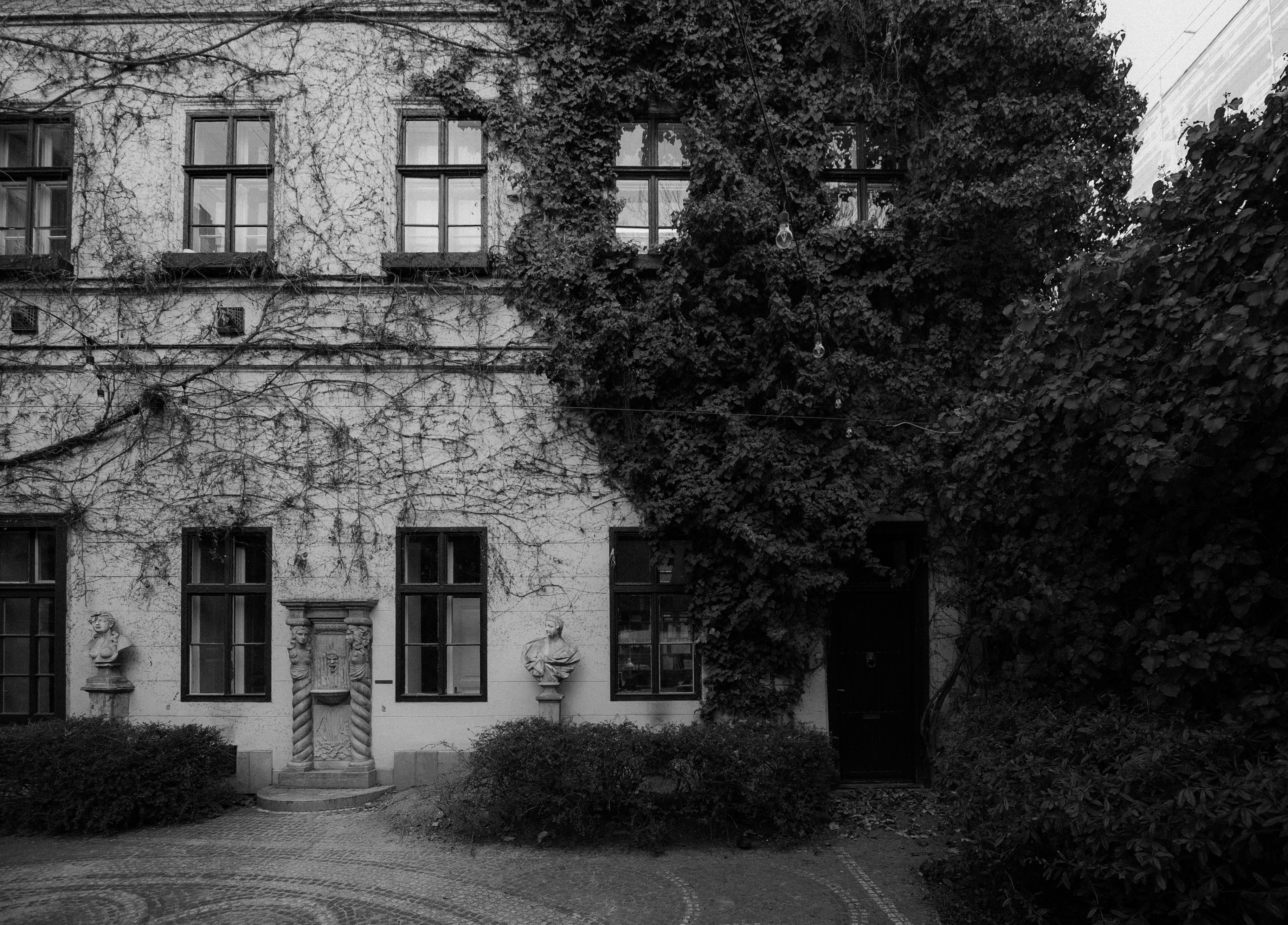 A szakmagyakorlás sokrétűsége a műemlékvédelemben II.